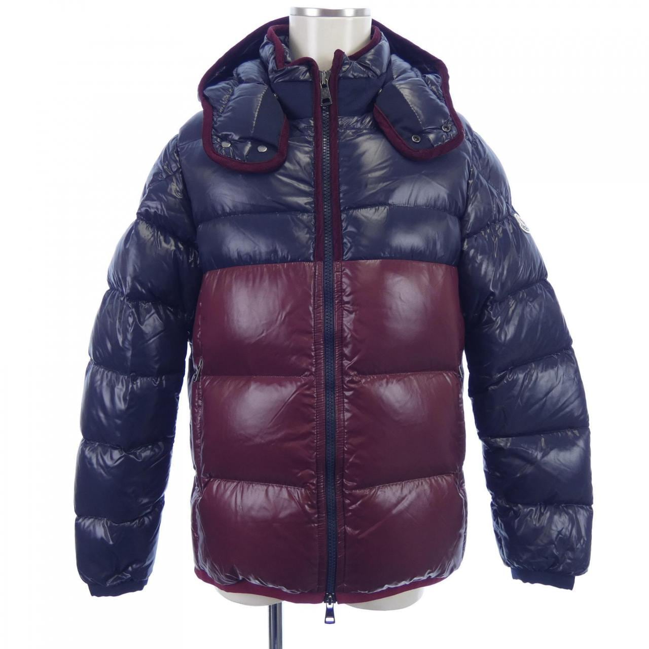 モンクレール MONCLER ダウンジャケット