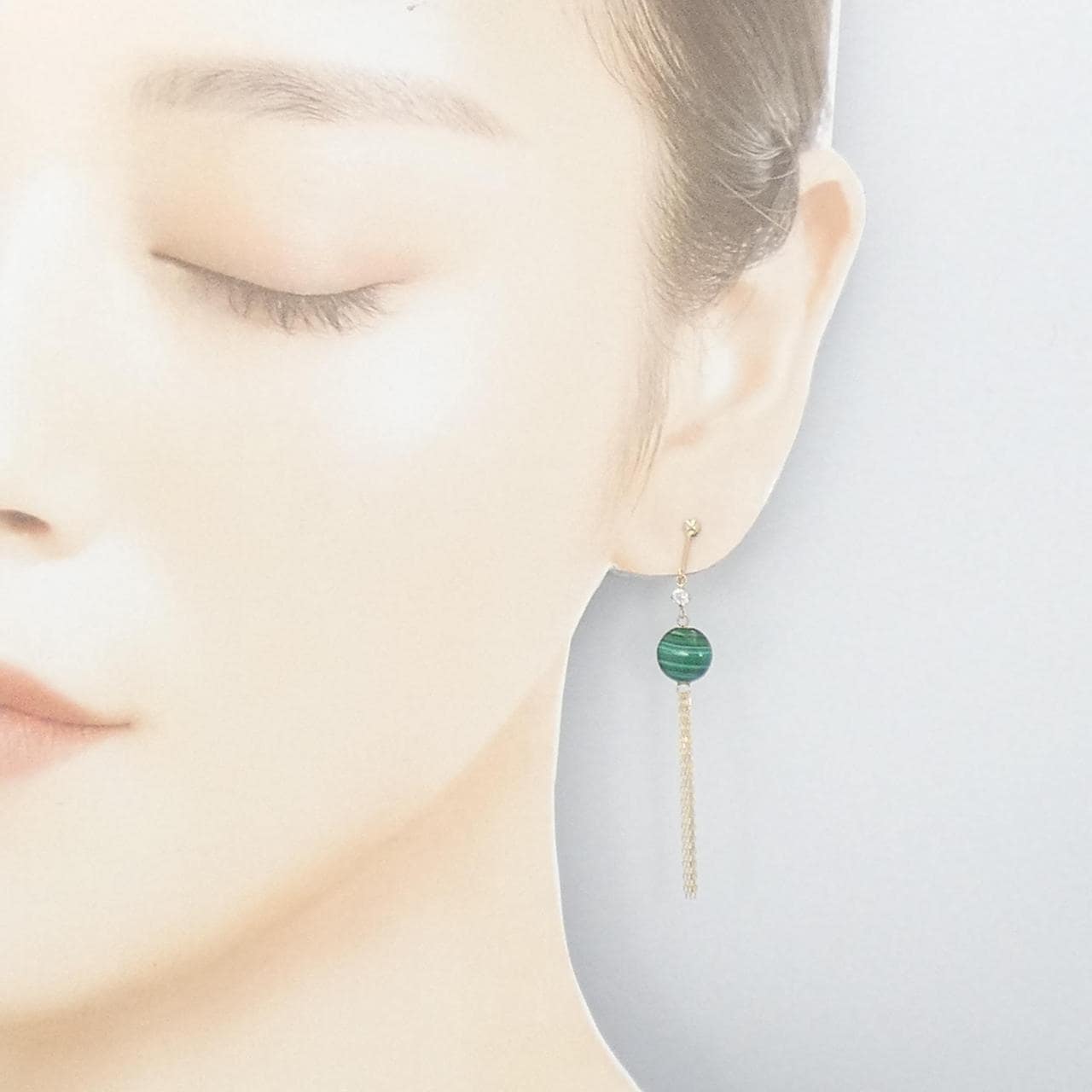 K10YG Malachite Earrings