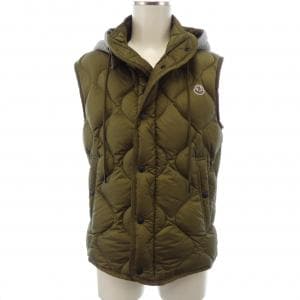 モンクレール MONCLER 20918413000 ダウンベスト