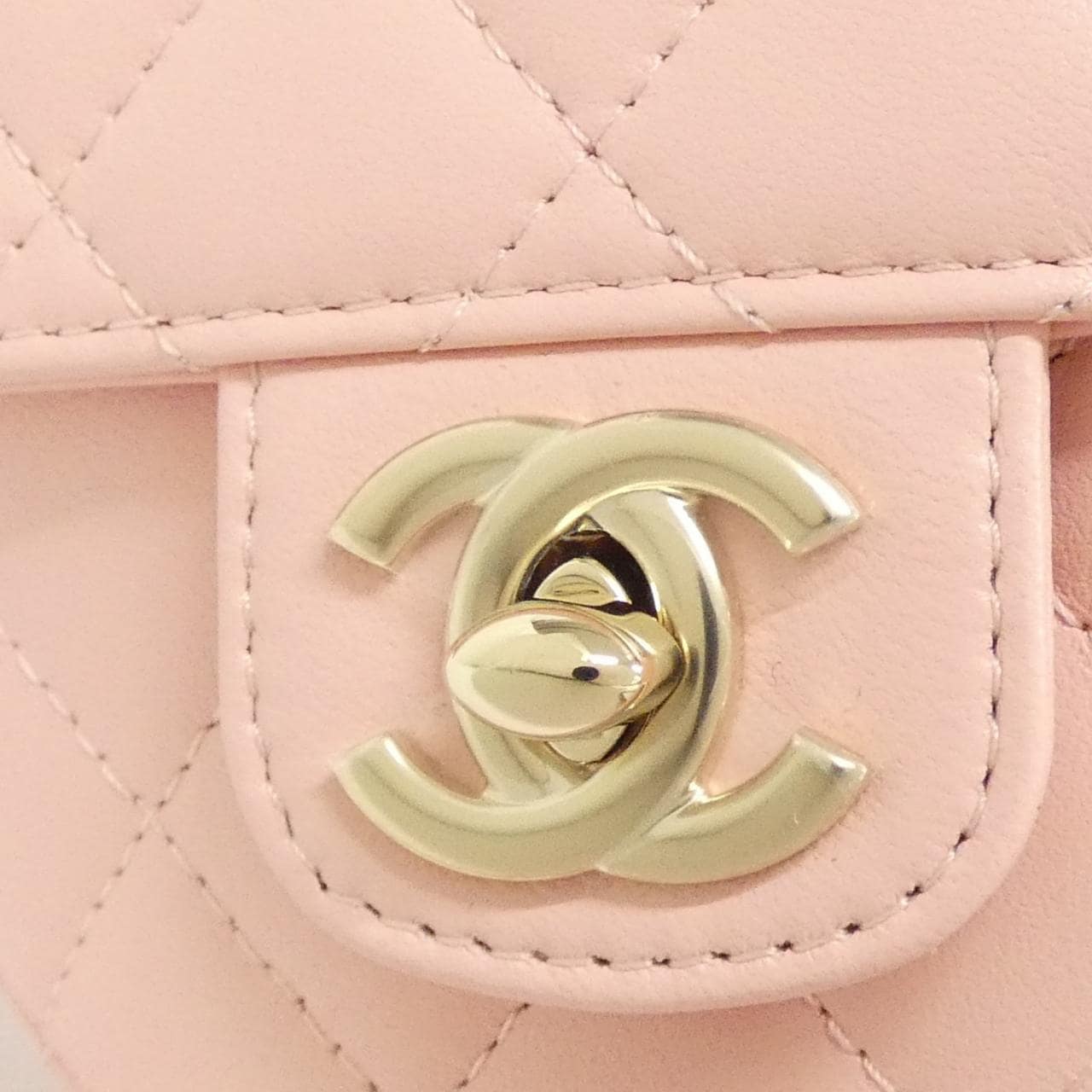 【未使用品】シャネル AP2784 ショルダーバッグ