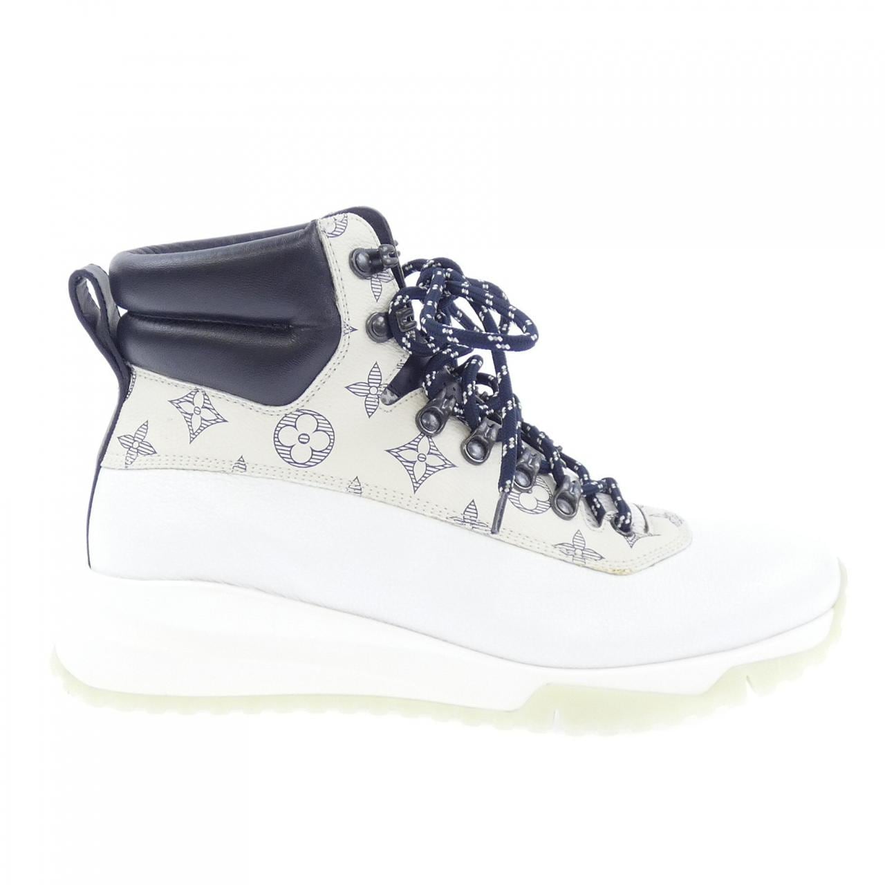 ルイヴィトン LOUIS VUITTON キャニオンライン ブーツ