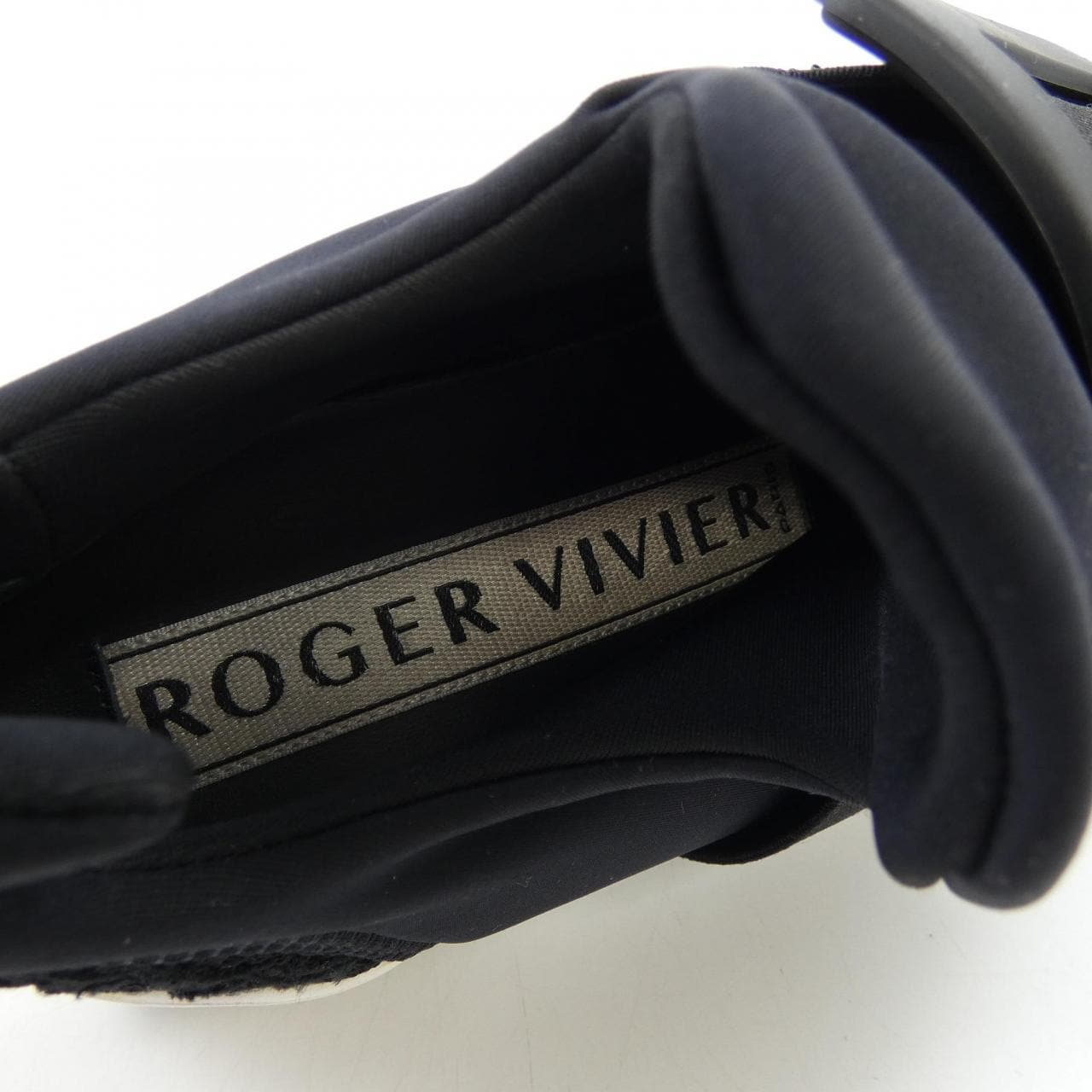 ロジェヴィヴィエ ROGER VIVIER スニーカー