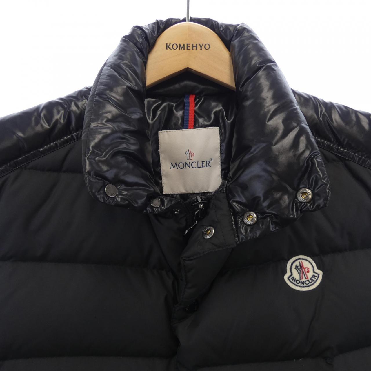 モンクレール MONCLER CHEVAL ダウンベスト