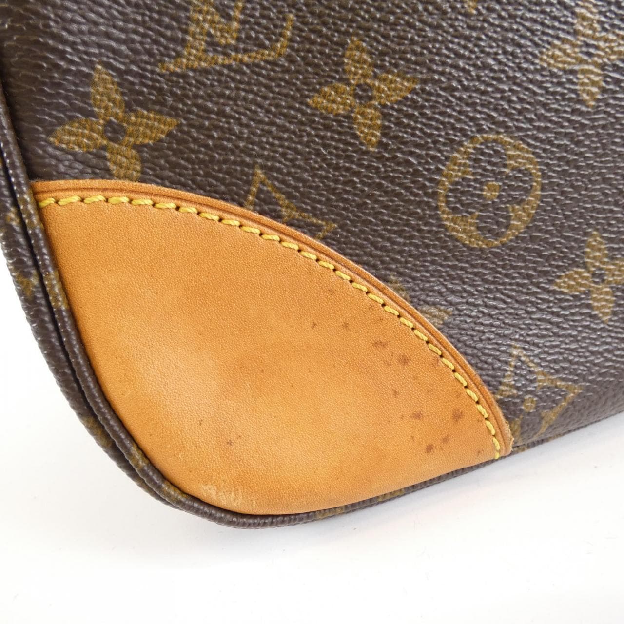 LOUIS VUITTON Monogram Boulogne 30 公分 M51265 單肩包