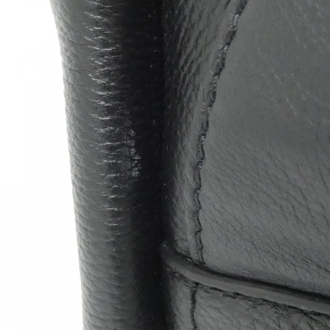 ロエベ ミリタリー メッセンジャー B553A72X22 ショルダーバッグ