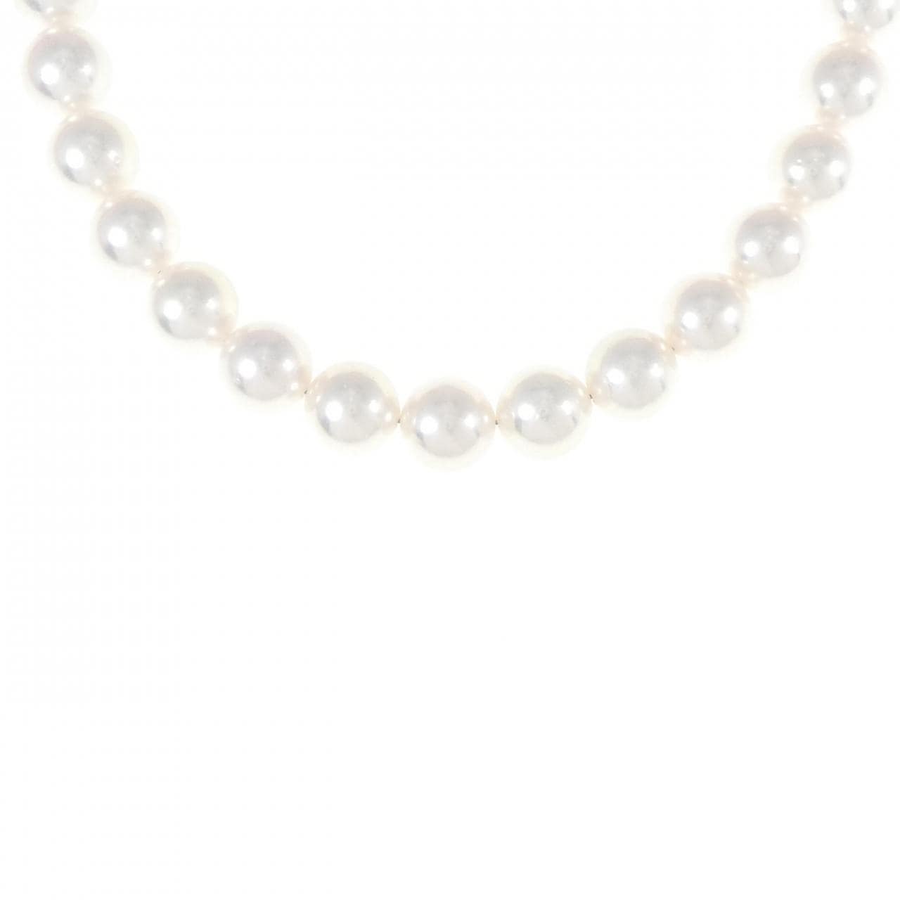 [BRAND NEW] Silver Clasp Akoya Pearl Necklace 8-8.5mm