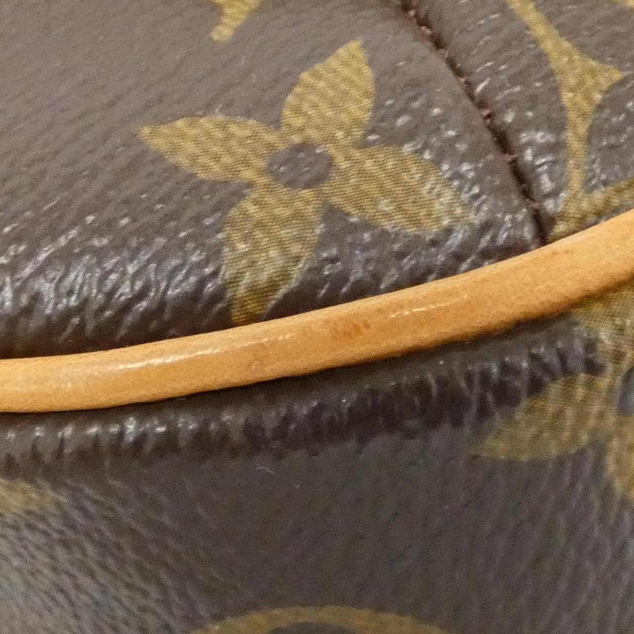 ルイヴィトン モノグラム オデオン MM M56389 ショルダーバッグ