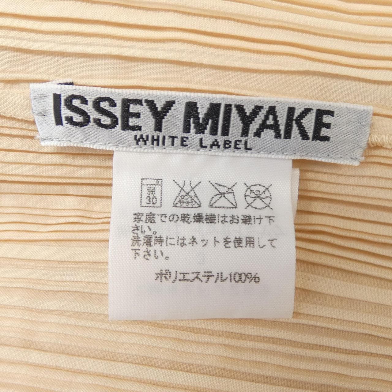 イッセイミヤケ ISSEY MIYAKE IM42FJ260 S／Sシャツ