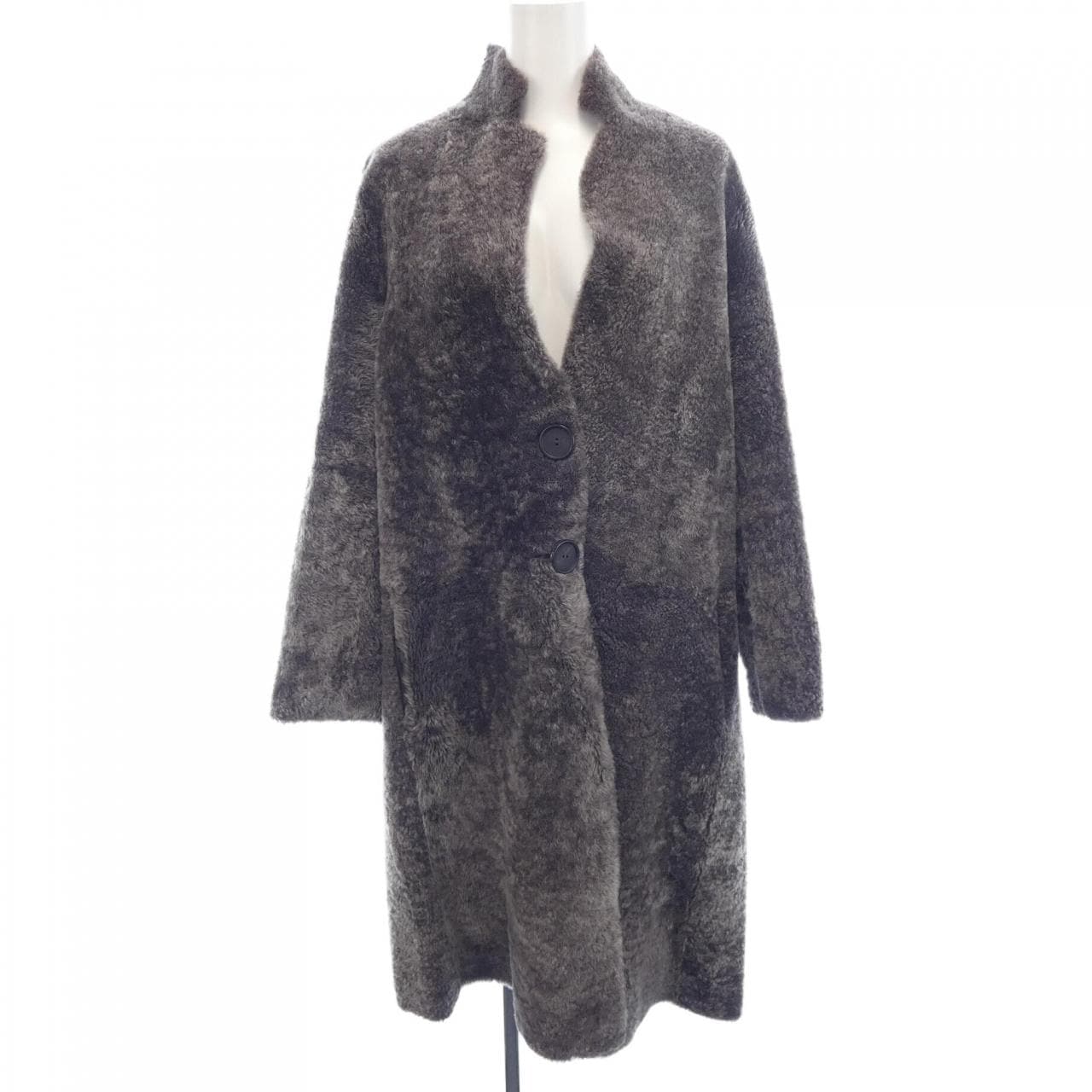 カールドノヒュー KARL DONOGHUE ムートンコート