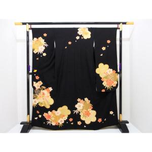 振袖　友禅加工刺繍入り