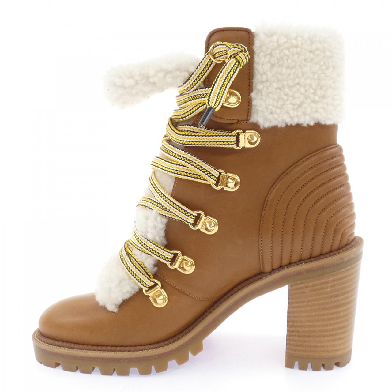 クリスチャンルブタン CHRISTIAN LOUBOUTIN ブーツ
