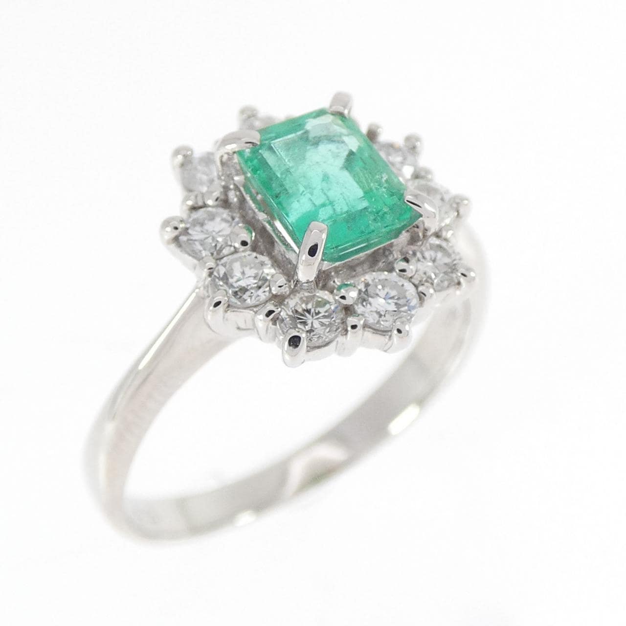 PT900 エメラルド リング 0.60CT