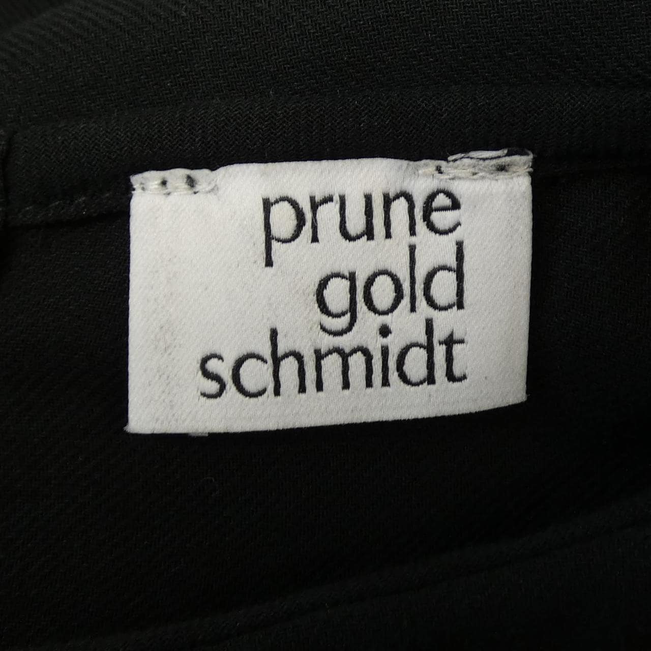 PRUNE GOLD SCHMIDT トップス
