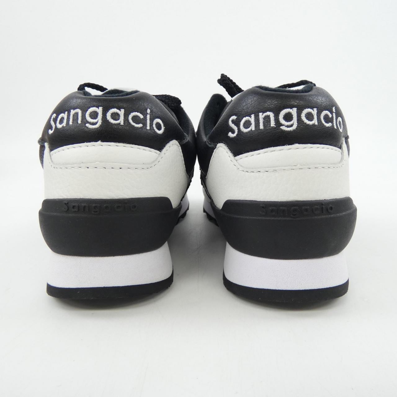 Via SANGACIO スニーカー