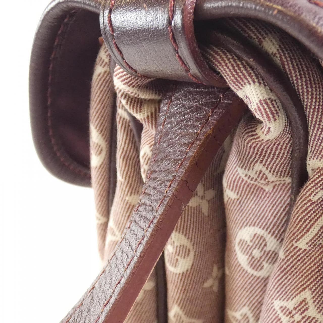 LOUIS VUITTON Monogram Idylle Saumur PM M40669 Shoulder Bag