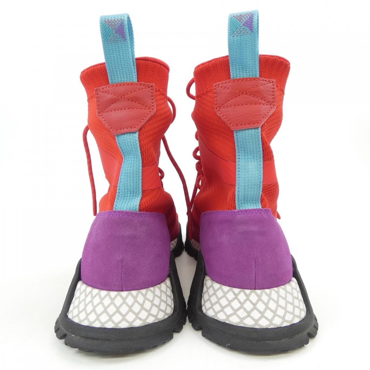 アディダス ADIDAS BZ0611 スニーカー