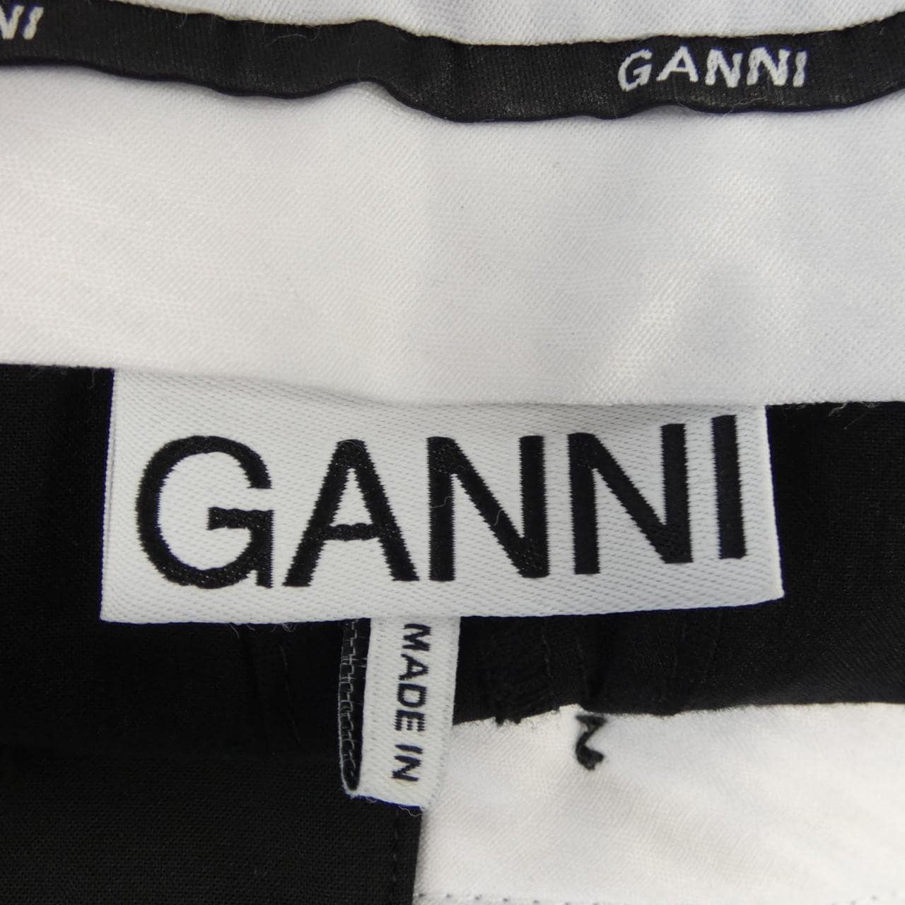ガニー GANNI パンツ