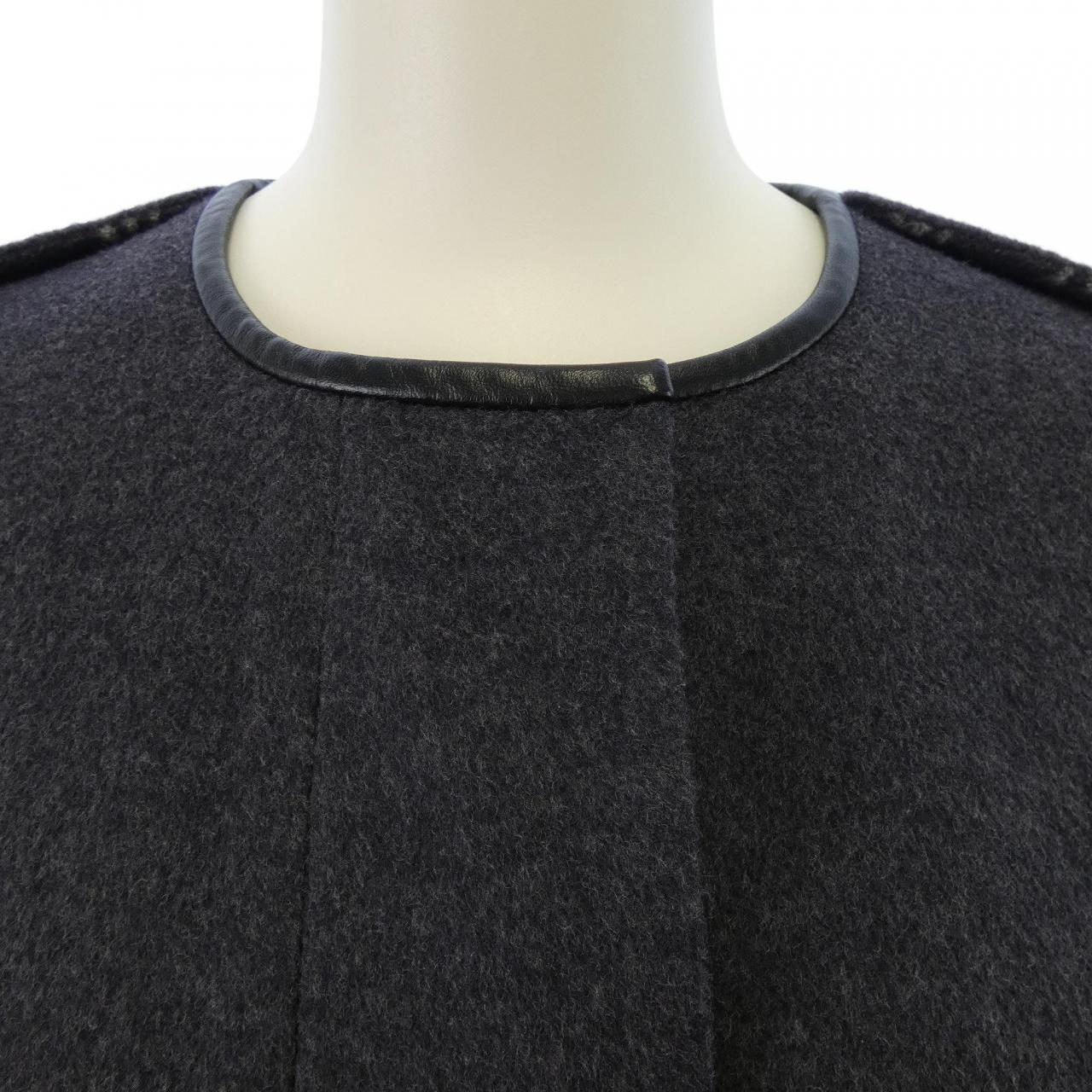 ルイヴィトン LOUIS VUITTON FGCO38QWE ケープ
