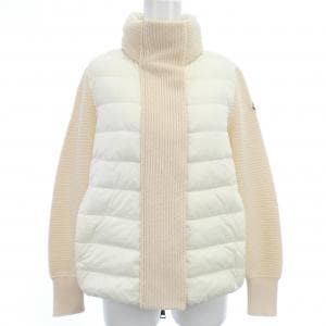 モンクレール MONCLER ダウンジャケット