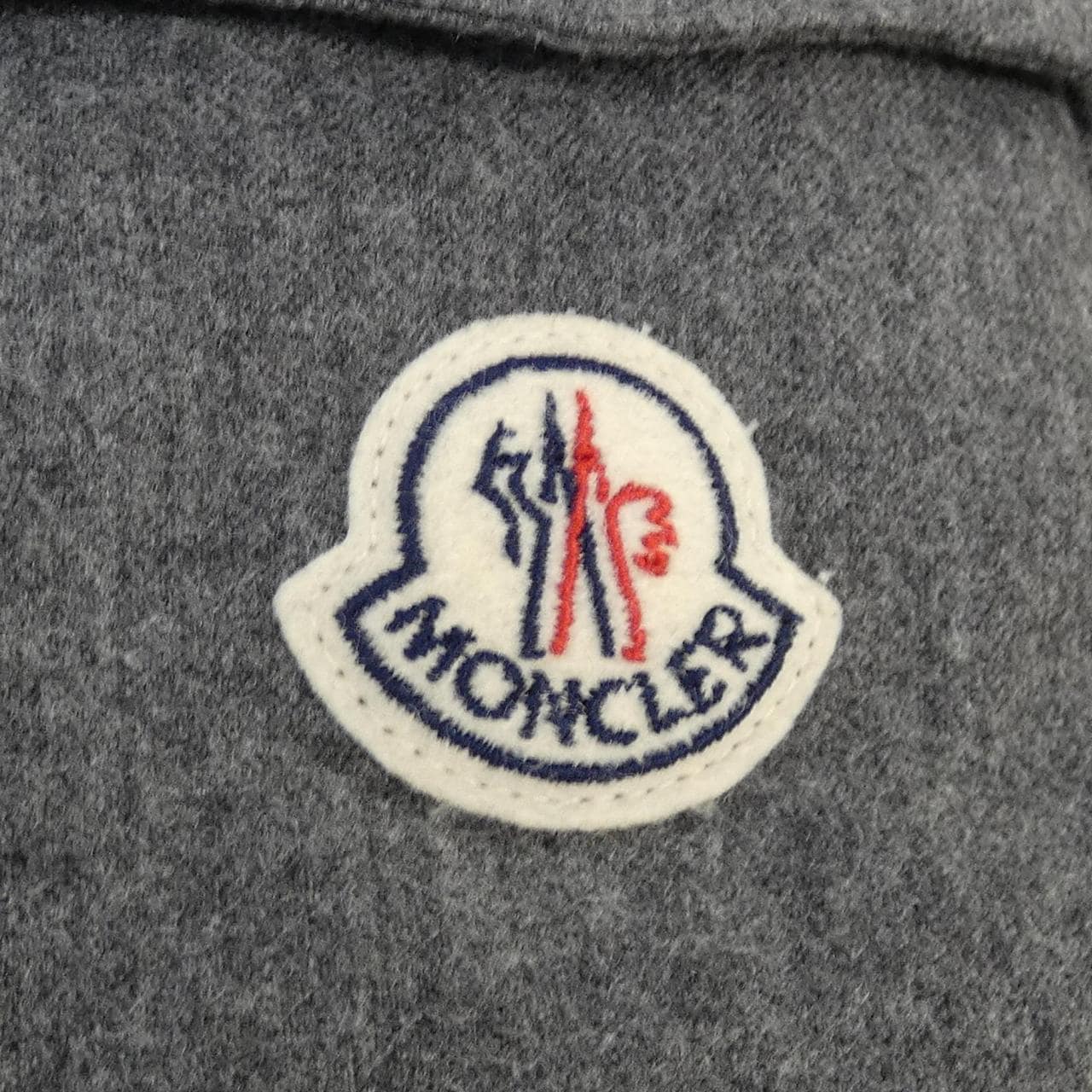 モンクレール MONCLER ダウンジャケット
