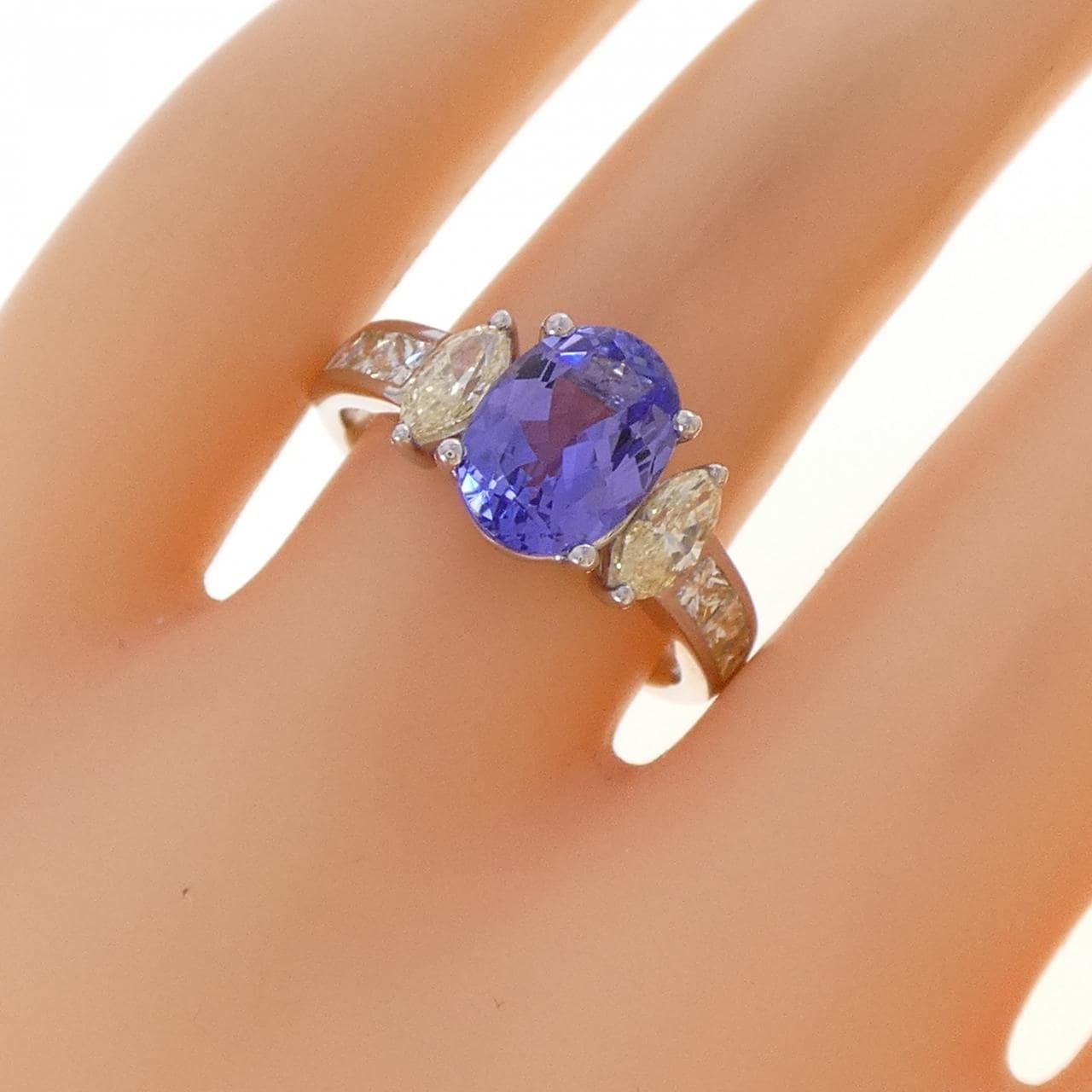 PT900 タンザナイト リング 2.23CT