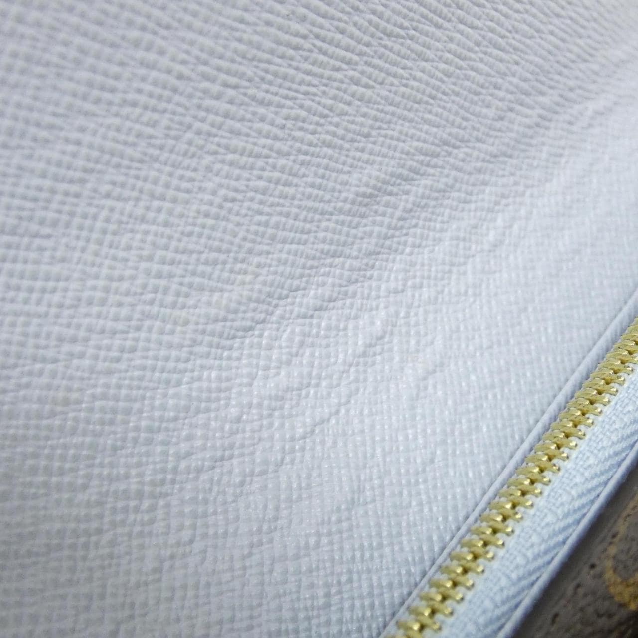 ルイヴィトン モノグラム ポルトフォイユ サラ M83580 財布