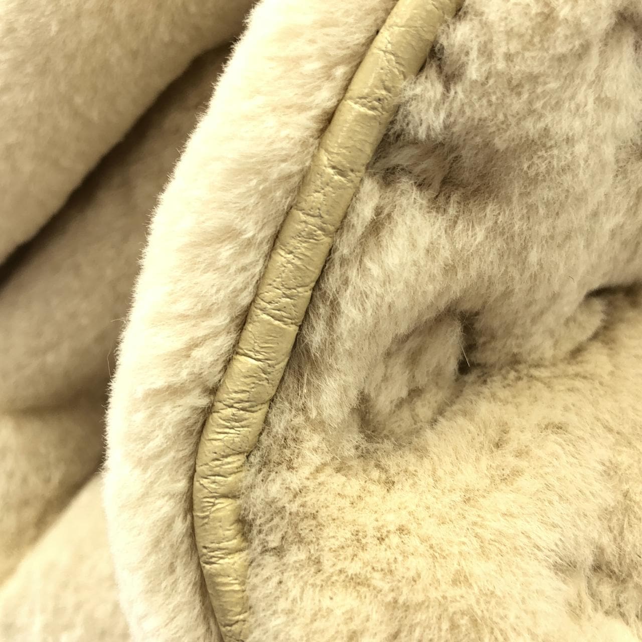 【ヴィンテージ】ルイヴィトン ドゥミ リュンヌ カボション M95079 バッグ