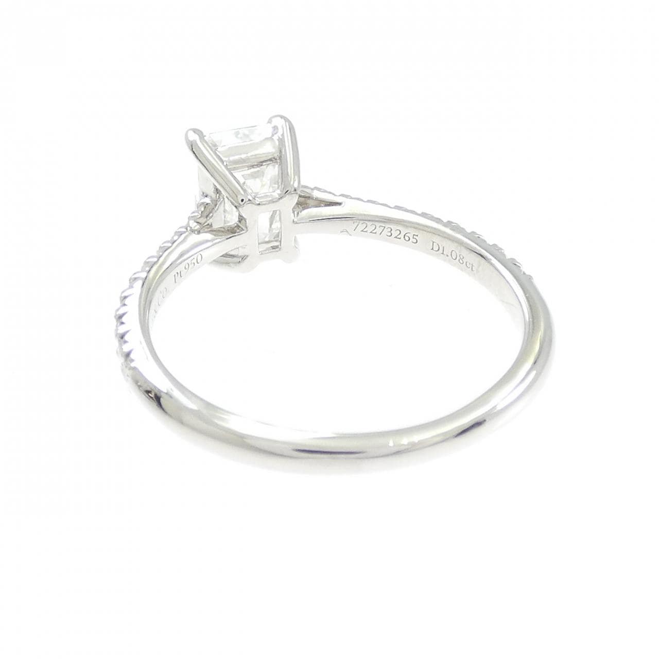 ティファニー ノヴォ リング 1.08CT