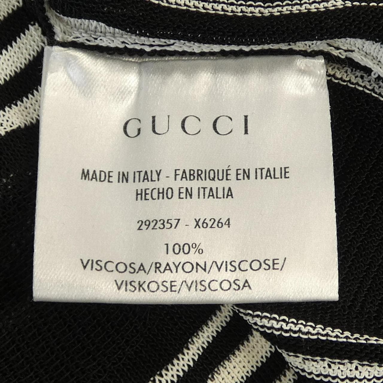 グッチ GUCCI 292357　X6264 トップス