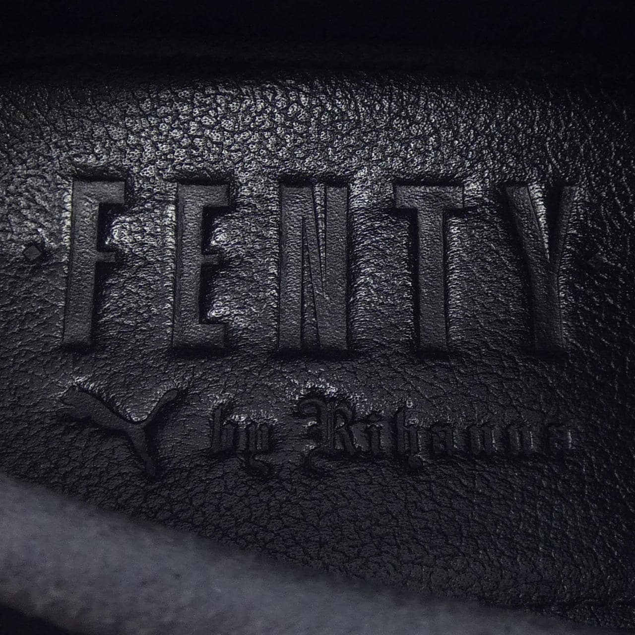 プーマ PUMA 366268 スニーカー