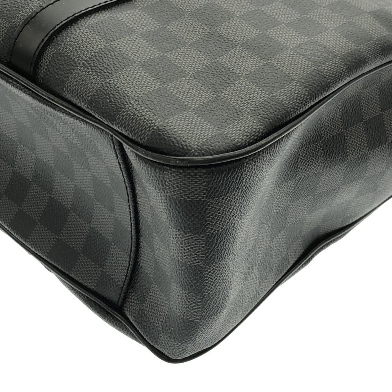 ルイヴィトン ダミエ グラフィット タダオ N51192 バッグ