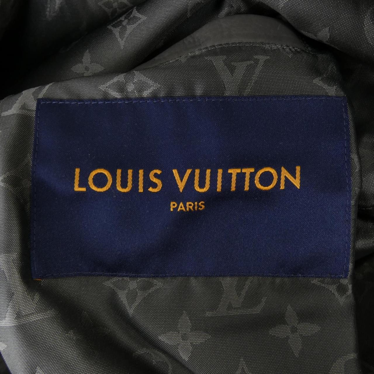 ルイヴィトン LOUIS VUITTON エンブロイダリーレザーミックスブルゾン HNL02WTHA レザージャケット