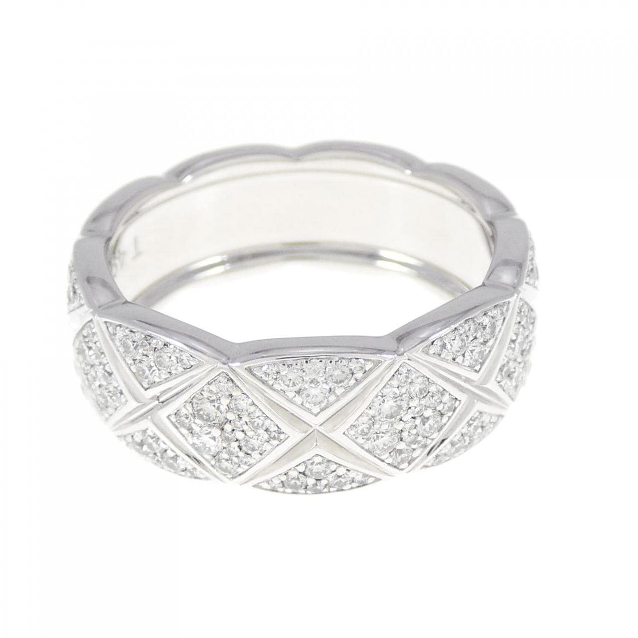 Chanel Coco Crush Ring  Elegant jewelry, Chanel, Jewelry branding