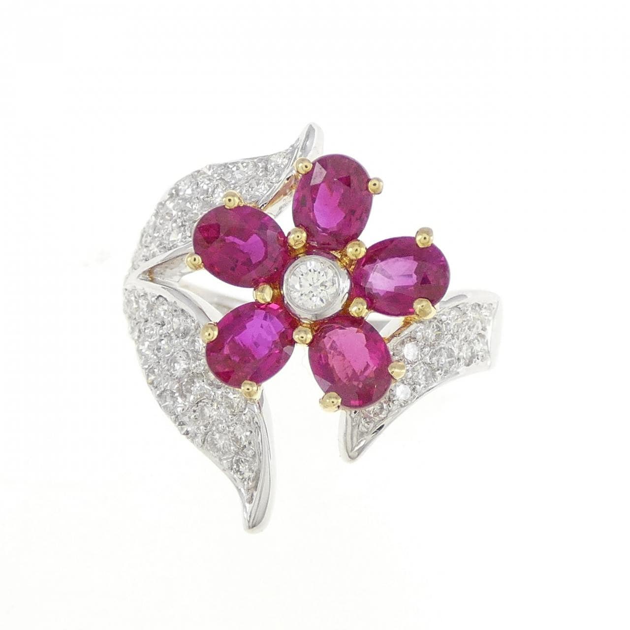 750WG/750YG Flower Ruby Ring