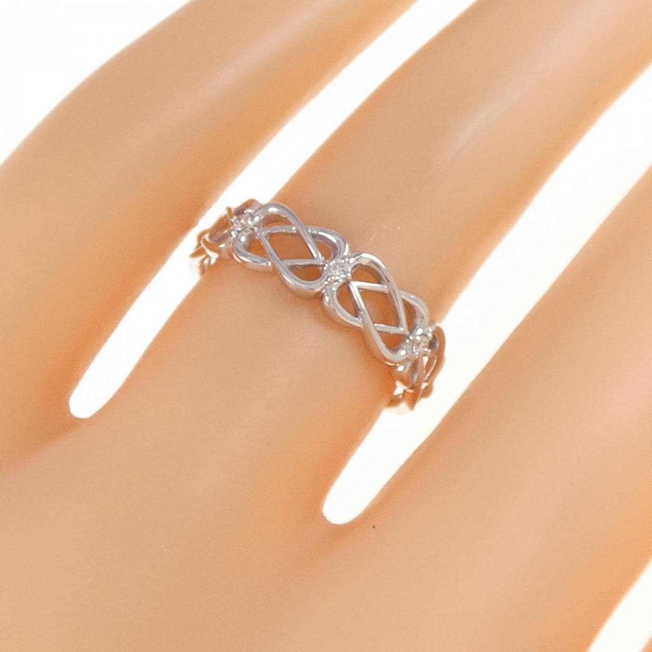 VENDOME Diamond ring