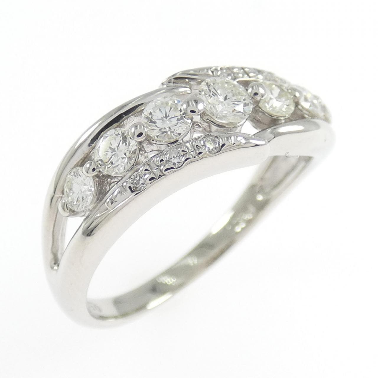 PT900 ダイヤモンド リング 0.50CT