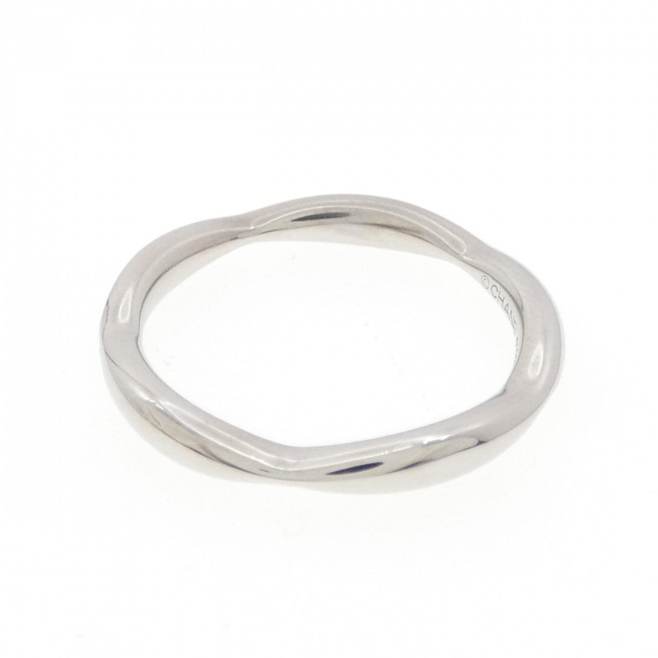 シャネル カメリア ハーフエタニティ リング