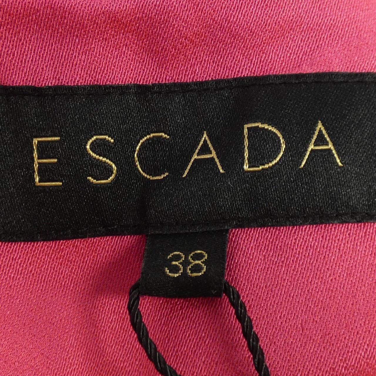 エスカーダ ESCADA ブルゾン