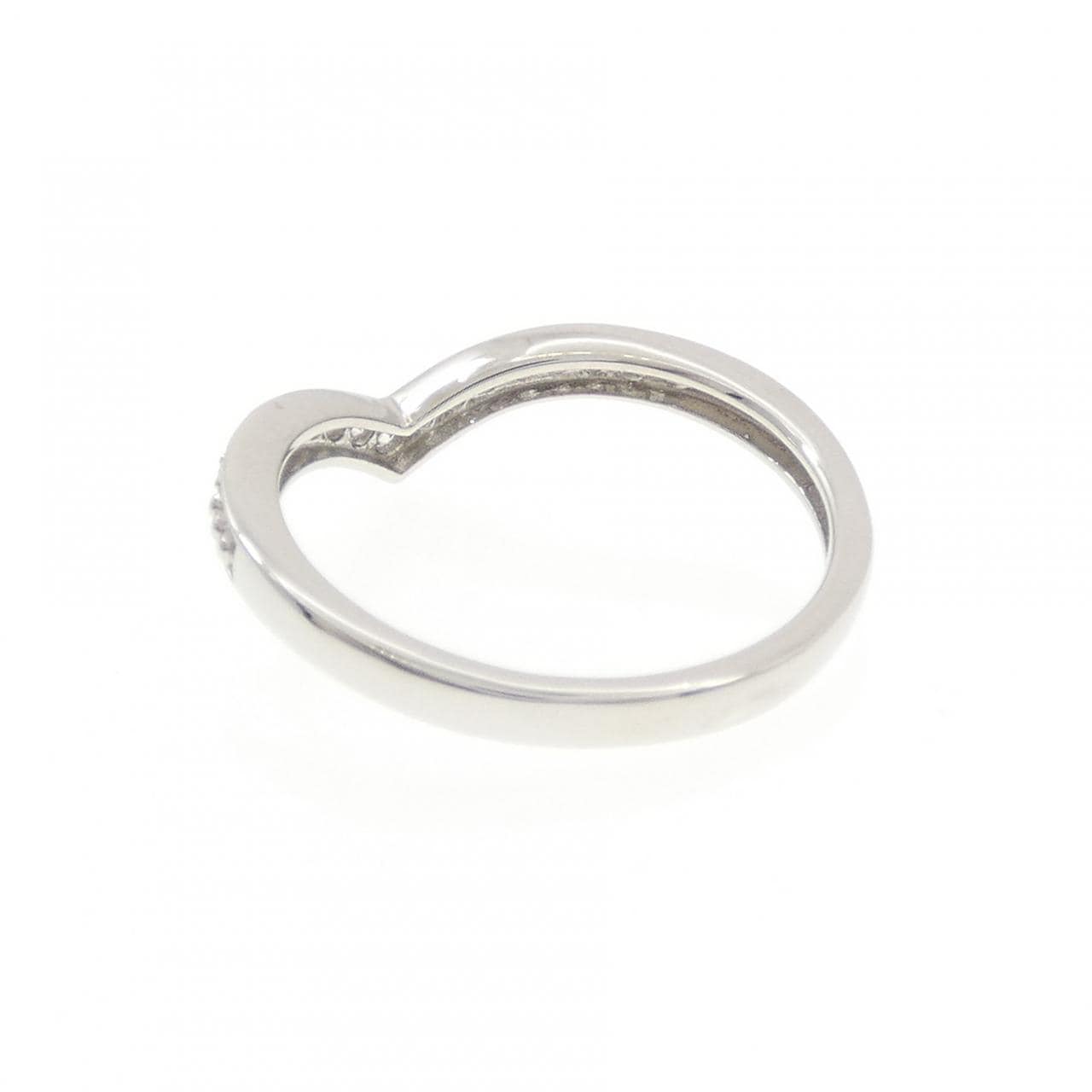ジーエスティービー ダイヤモンド リング 0.14CT