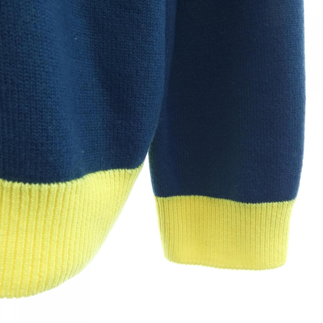 ルイヴィトン LOUIS VUITTON シグネチャークルーネック HNN02WNS4 ニット