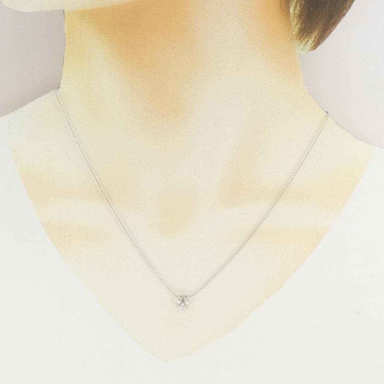 PT/PT850 フラワー ダイヤモンド ネックレス 0.08CT