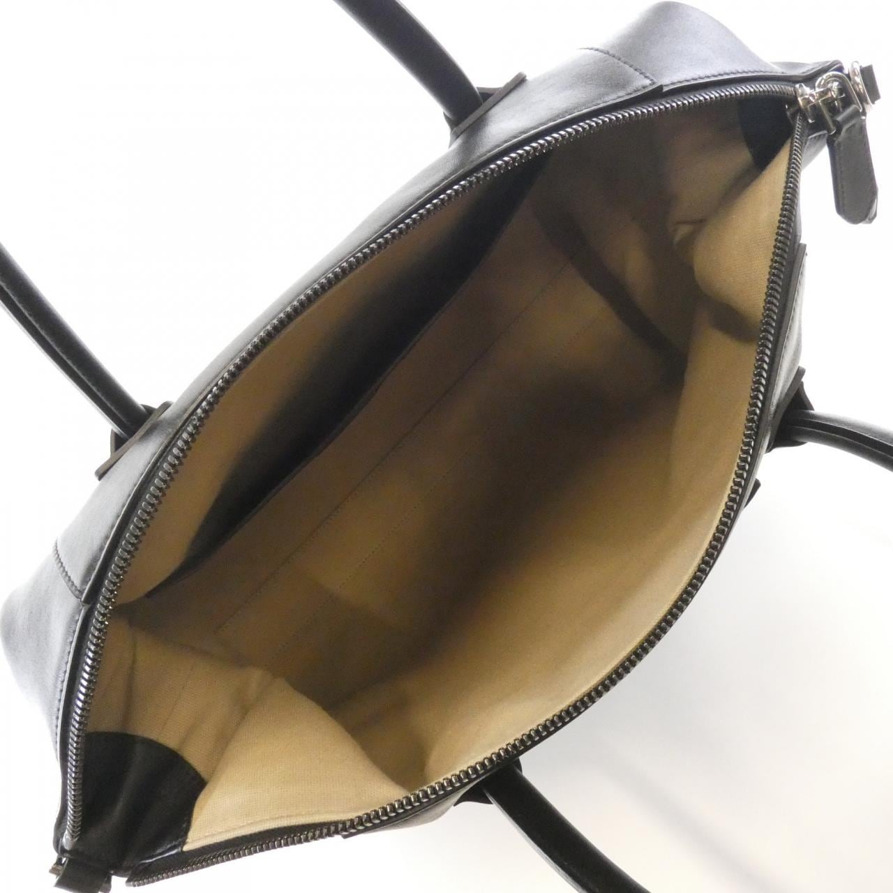 ジバンシー アンティゴナ ソフト ミディアム BB50F2B0WD バッグ