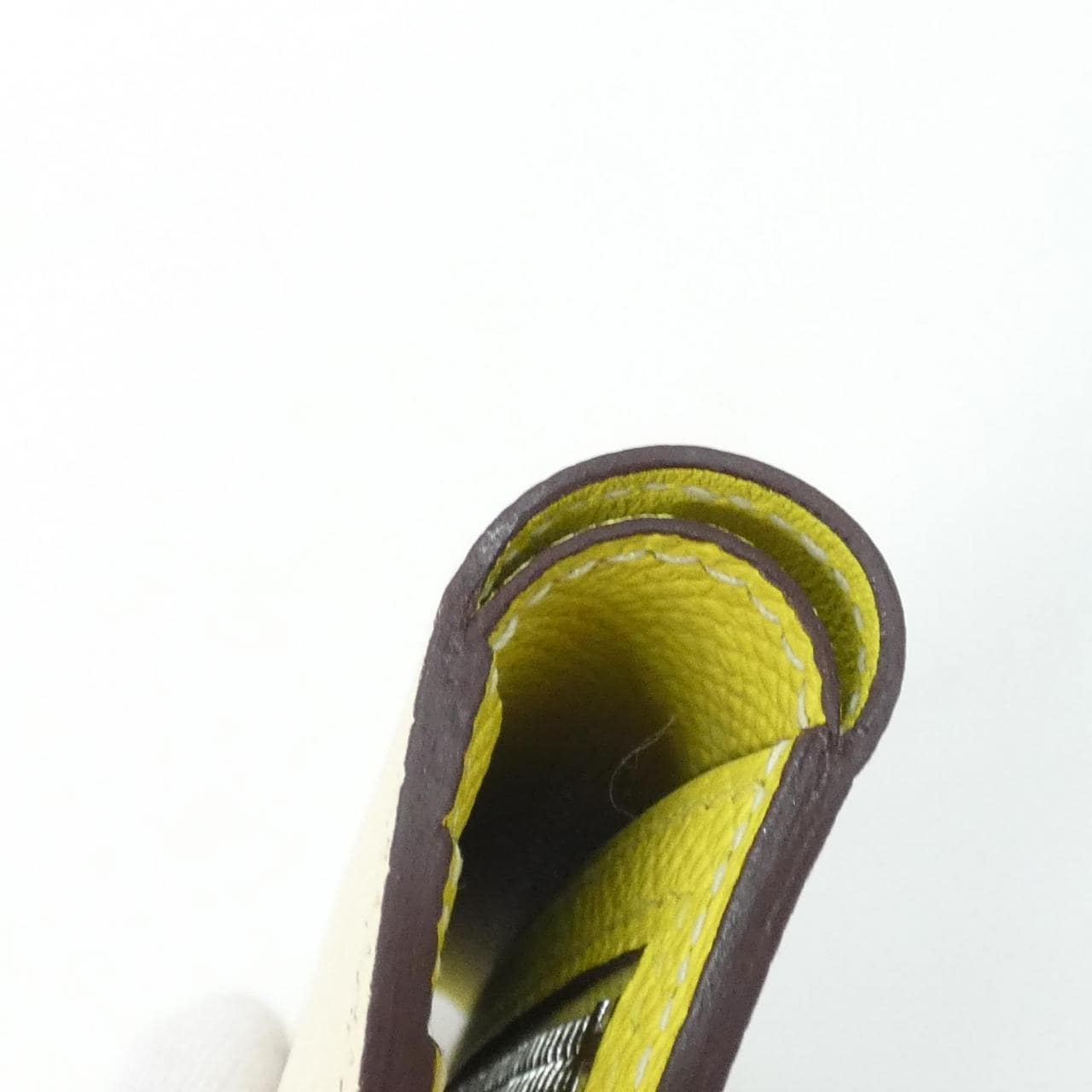 エルメス ベアン コンパクト ヴェルソ 076220CK 財布