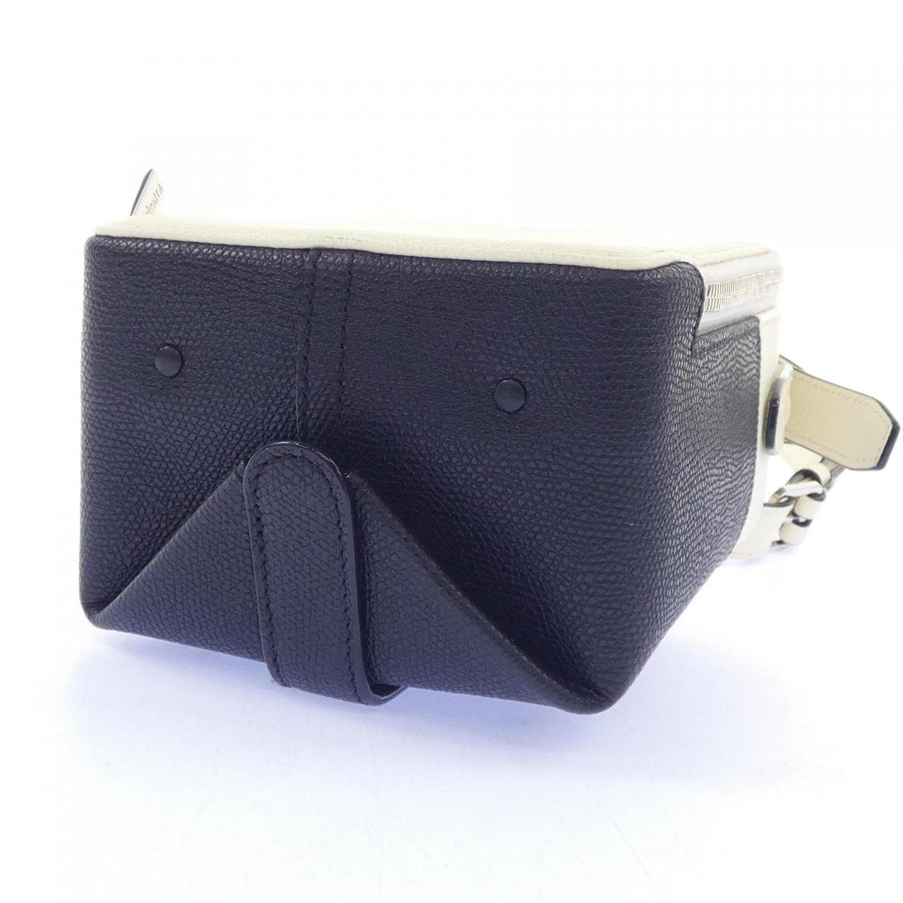 ヴァレクストラ VALEXTRA トリックトラック　クロスボディ WBSR0024361RL99 BAG