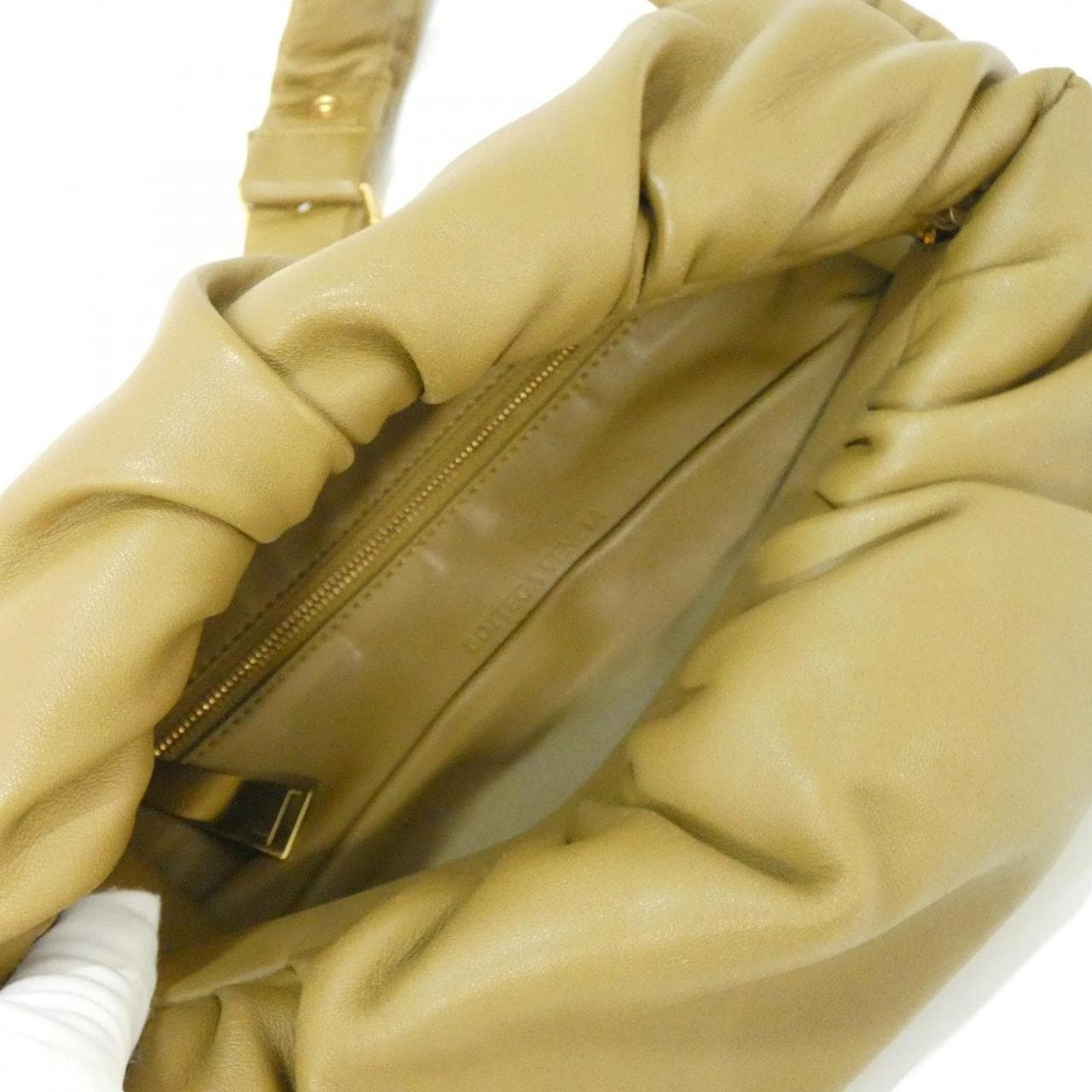 ボッテガヴェネタ 620954 V0050 ショルダーバッグ