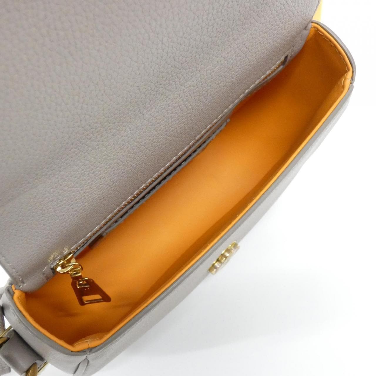 ルイヴィトン ポンヌフ ソフト PM M58728 ショルダーバッグ