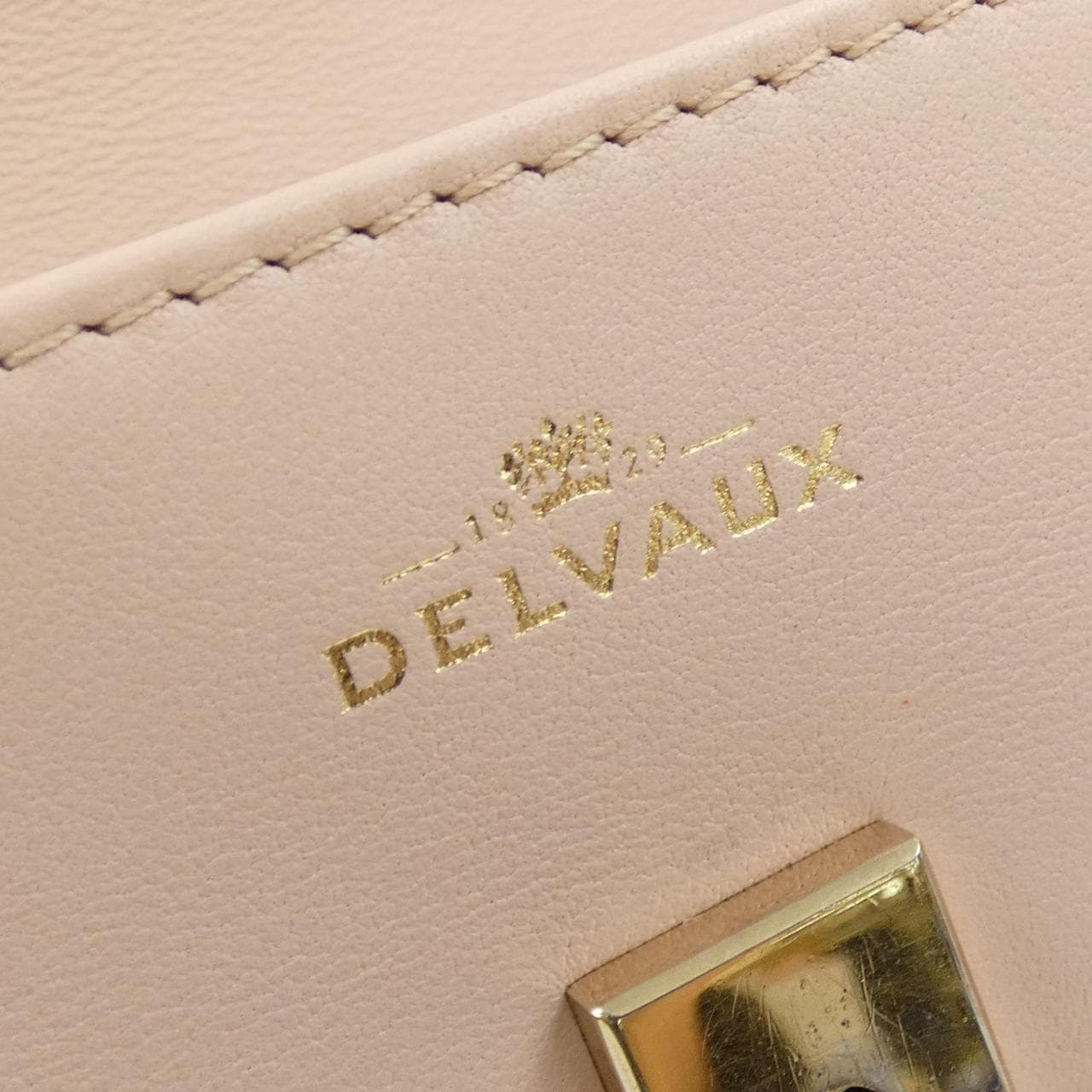 デルボー DELVAUX タンペートTEMPETE BAG