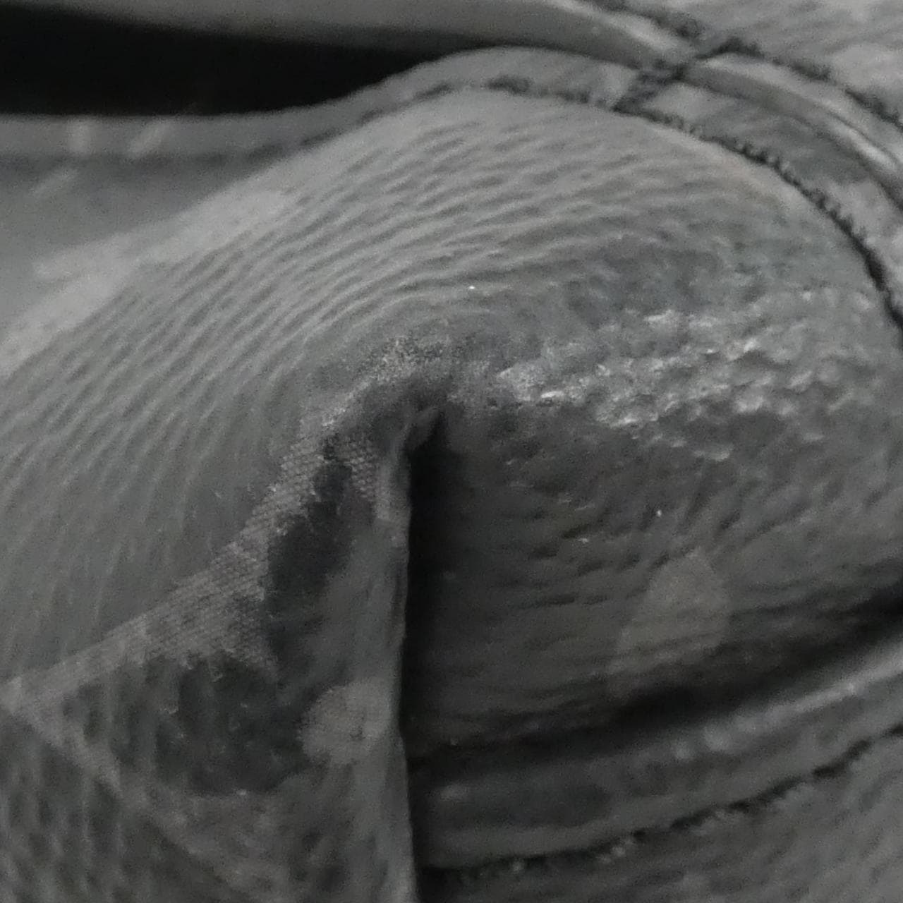 ルイヴィトン モノグラム エクリプス オディセ メッセンジャー PM M44223 ショルダーバッグ