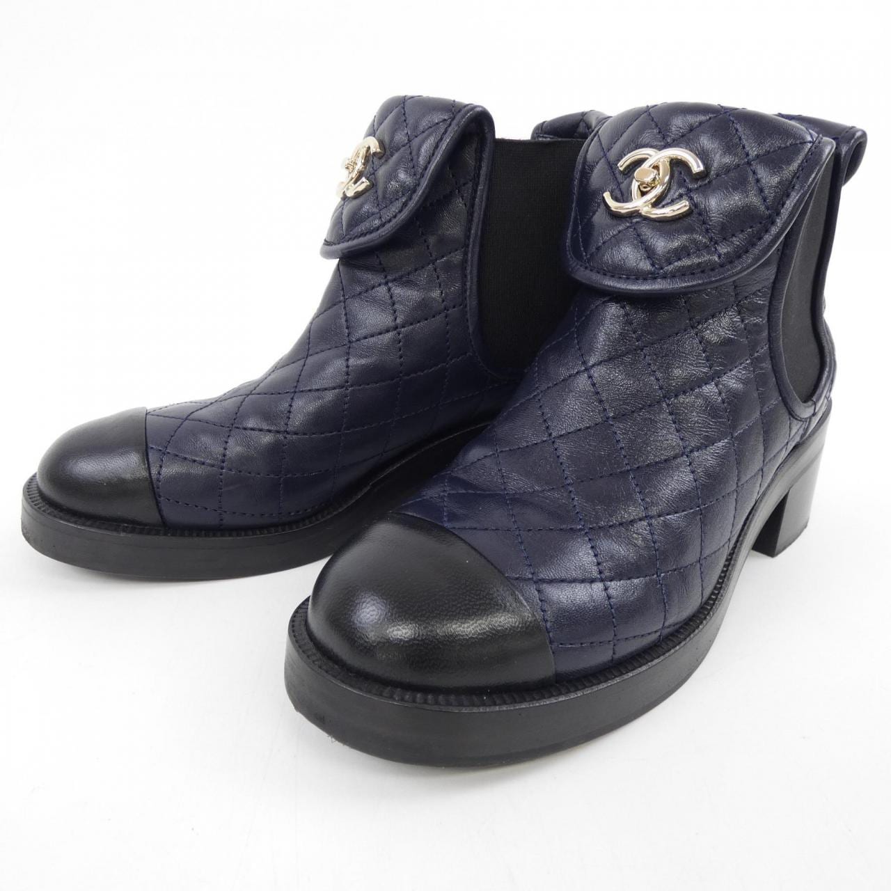 シャネル CHANEL アンクルブーツ ANKLE BOOTS ターンロック G45144B14037 ブーツ
