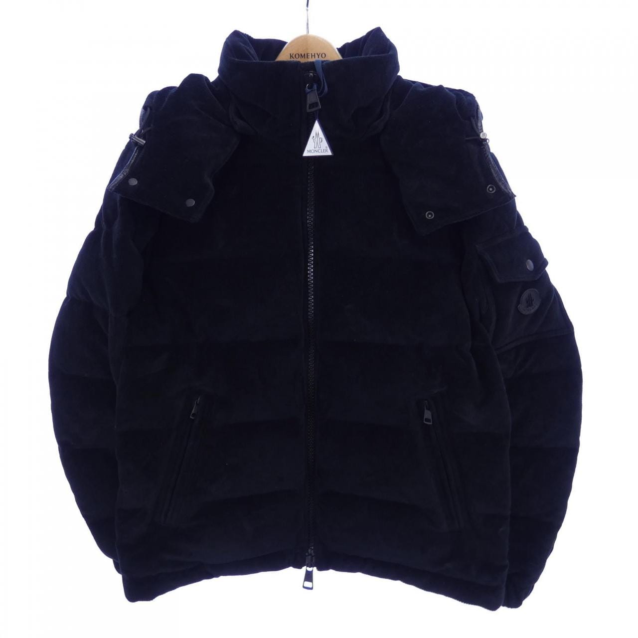 モンクレール MONCLER ダウンジャケット